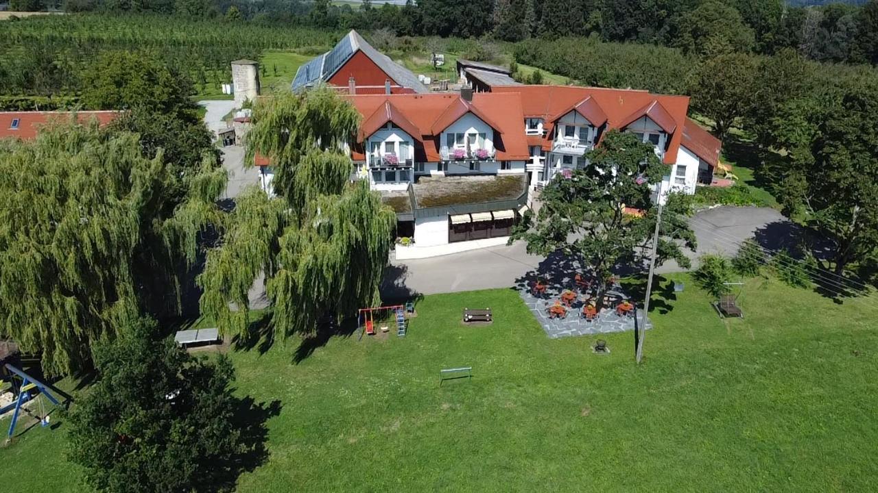 Landhotel Schellenberg 위버링겐 외부 사진