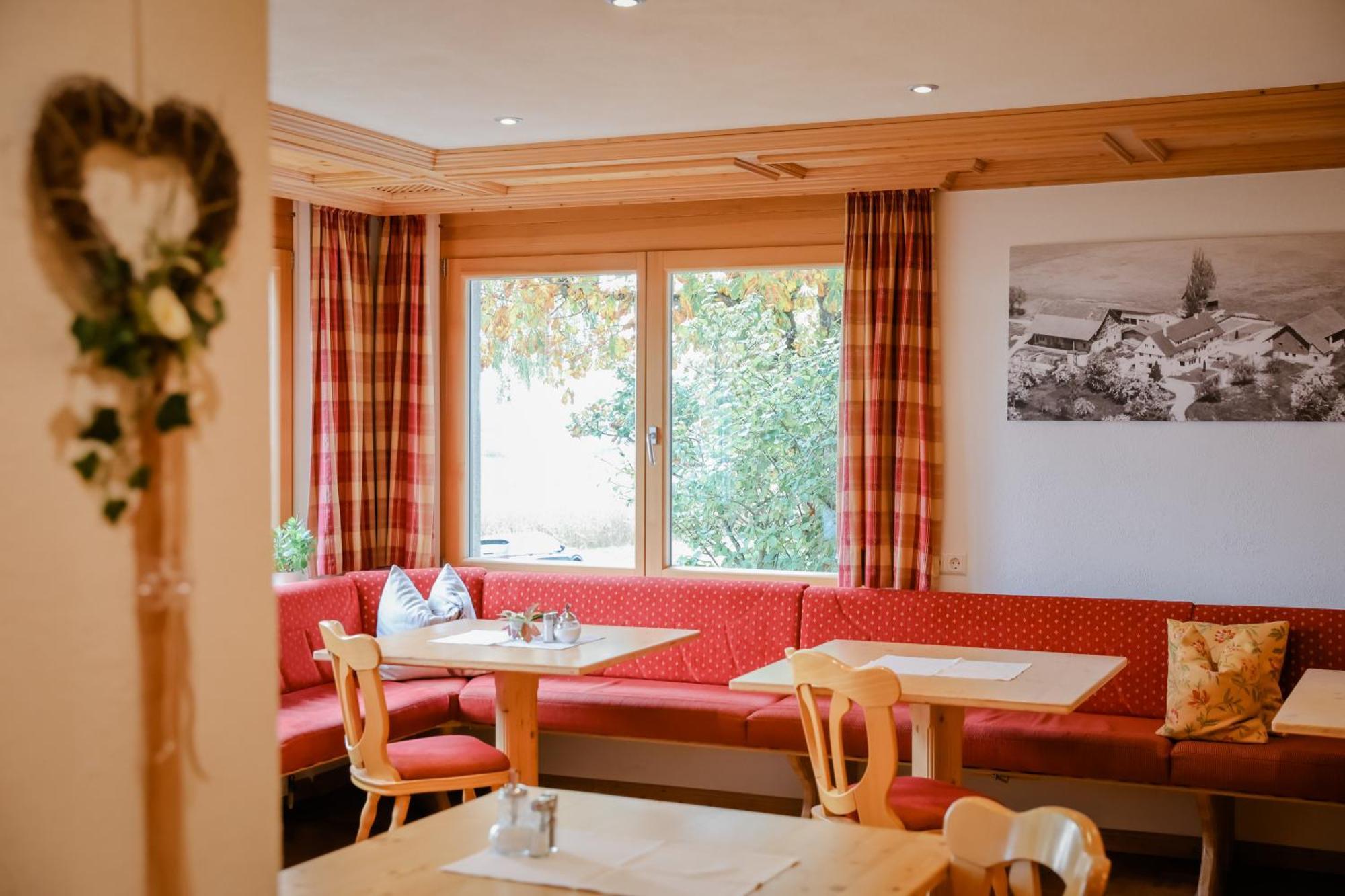 Landhotel Schellenberg 위버링겐 외부 사진