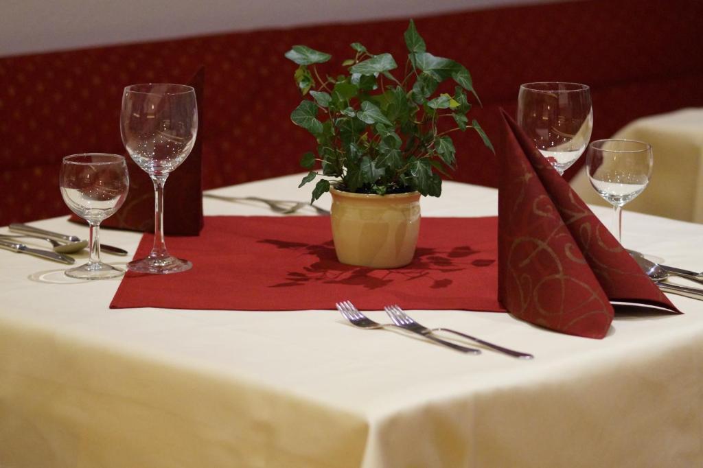 Landhotel Schellenberg 위버링겐 외부 사진