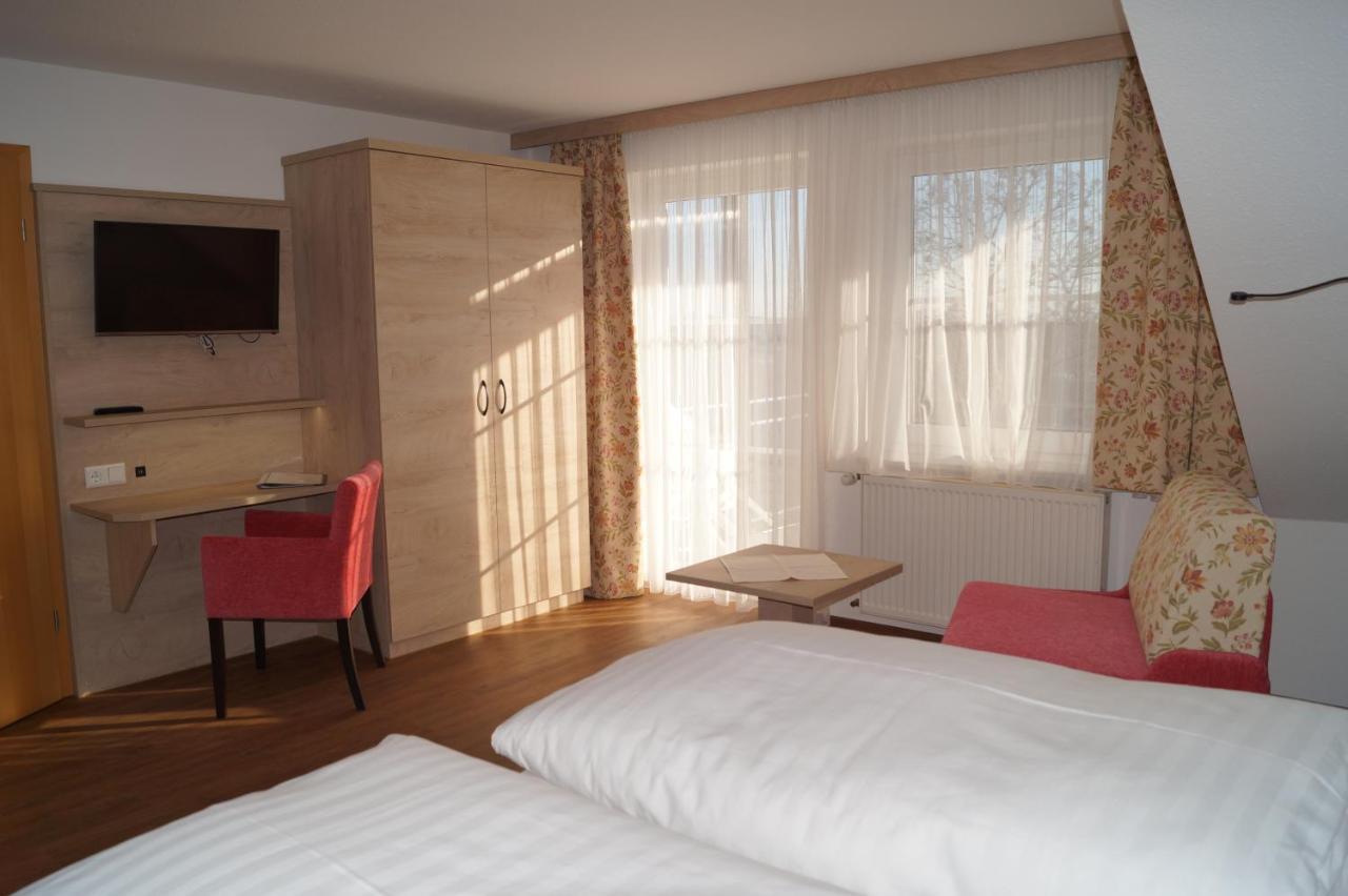 Landhotel Schellenberg 위버링겐 외부 사진