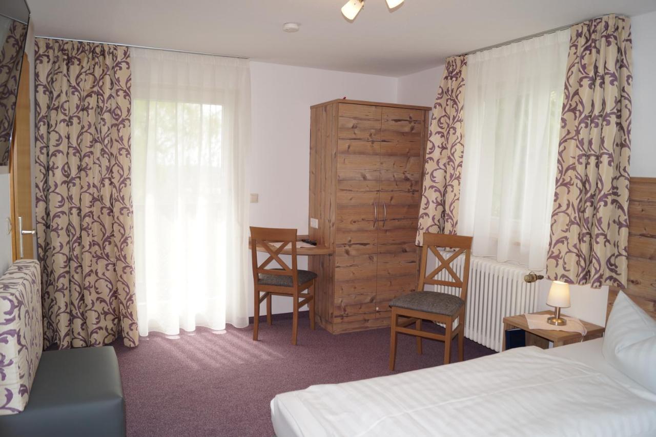 Landhotel Schellenberg 위버링겐 외부 사진